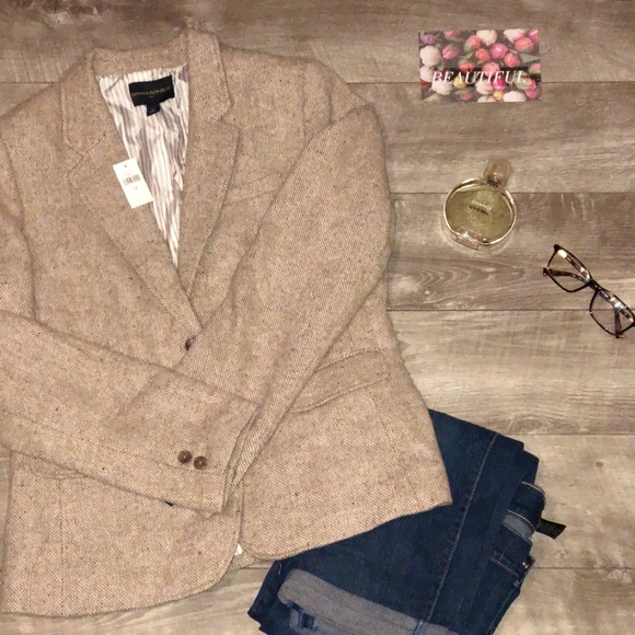 Banana Republic Jackets & Blazers - New with tags tweed blazer